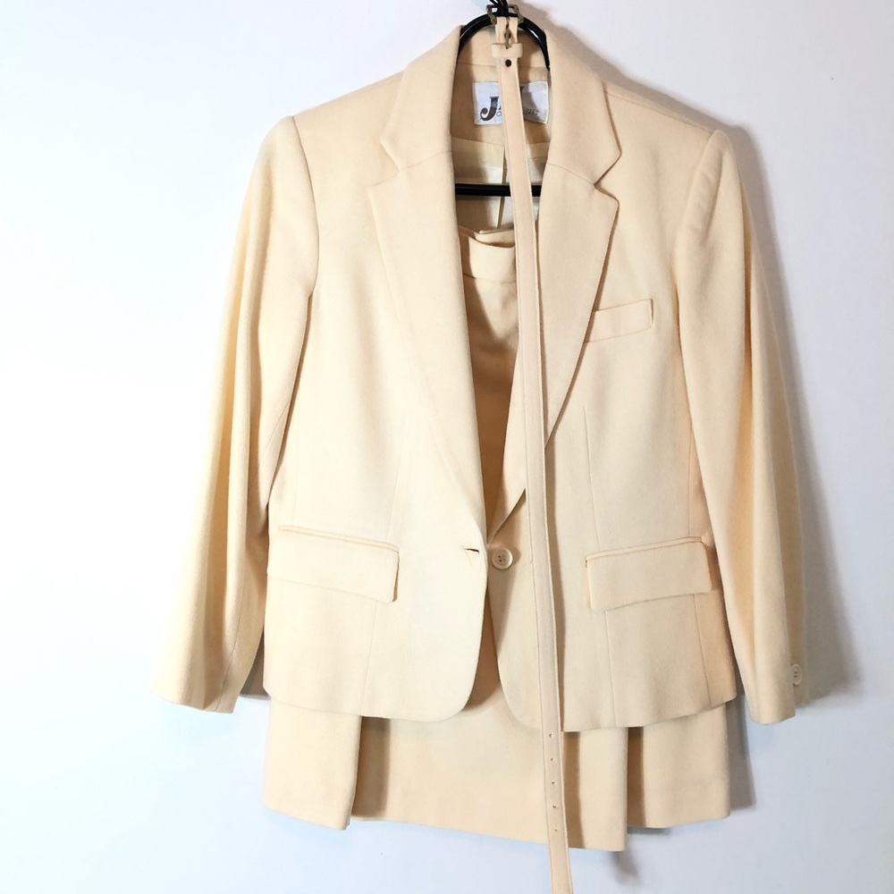 JH Collectibles Cream Women's Blazer & Skirt Suit Belt not included